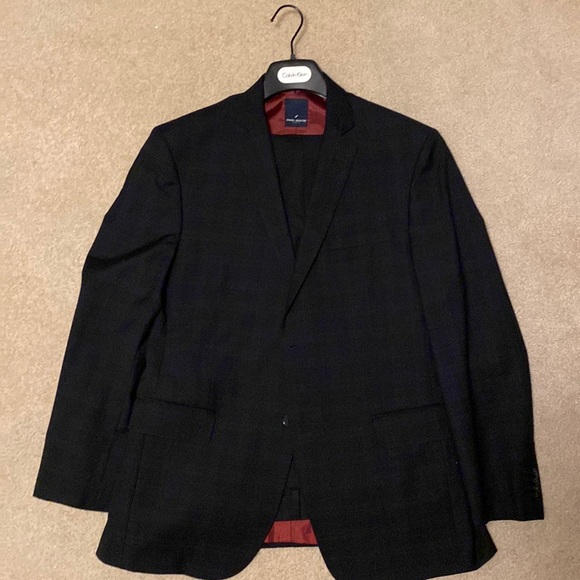 Daniel Hechter Suit - Picture 1 of 3
